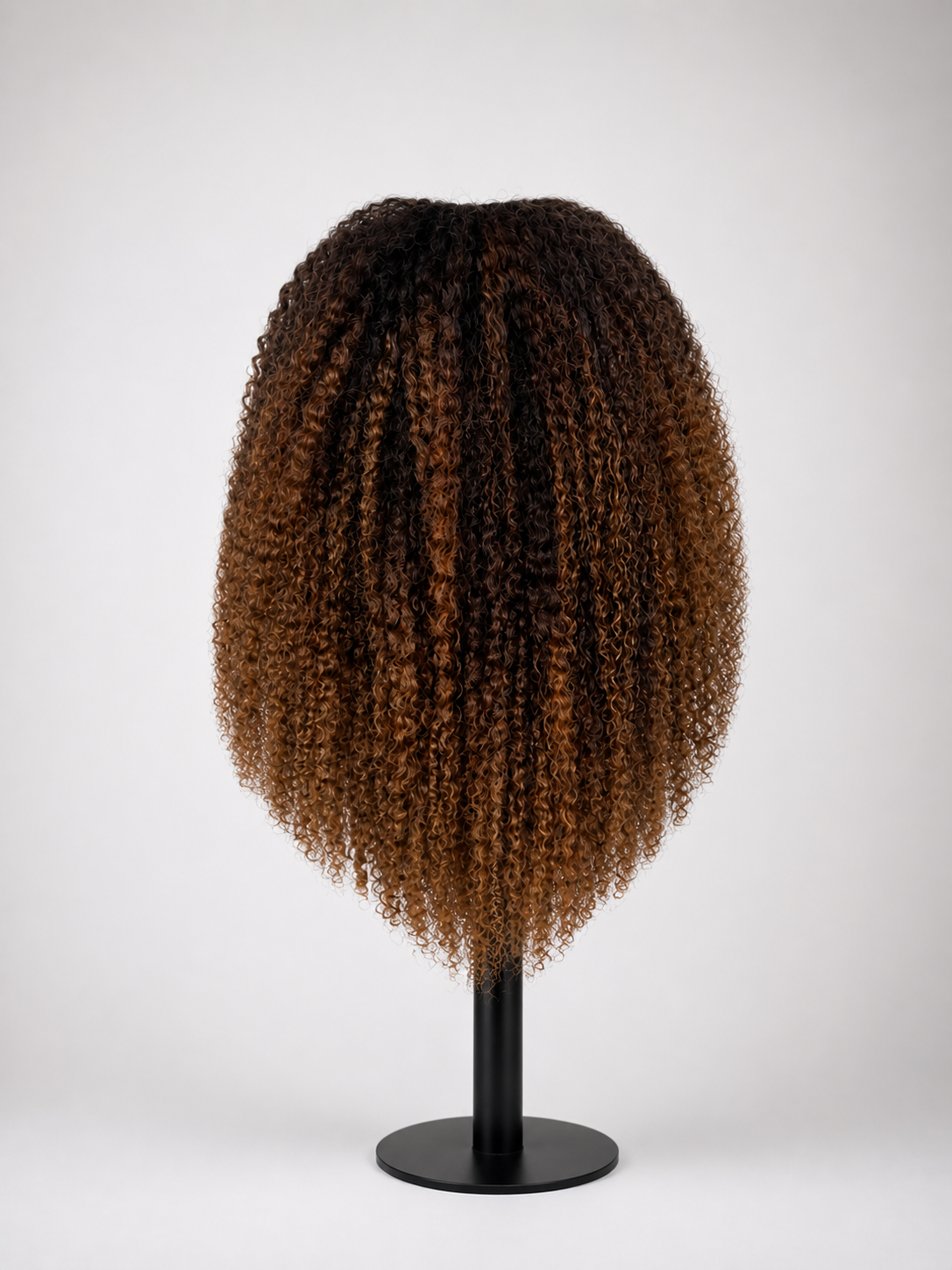 London — V part curly wig - Human hair / available in blonde and brown — Worldwide shipping